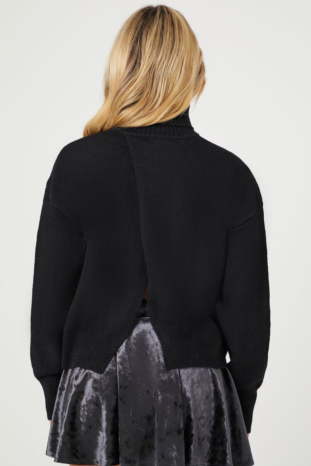 Turtleneck Split-Hem Sweater Black