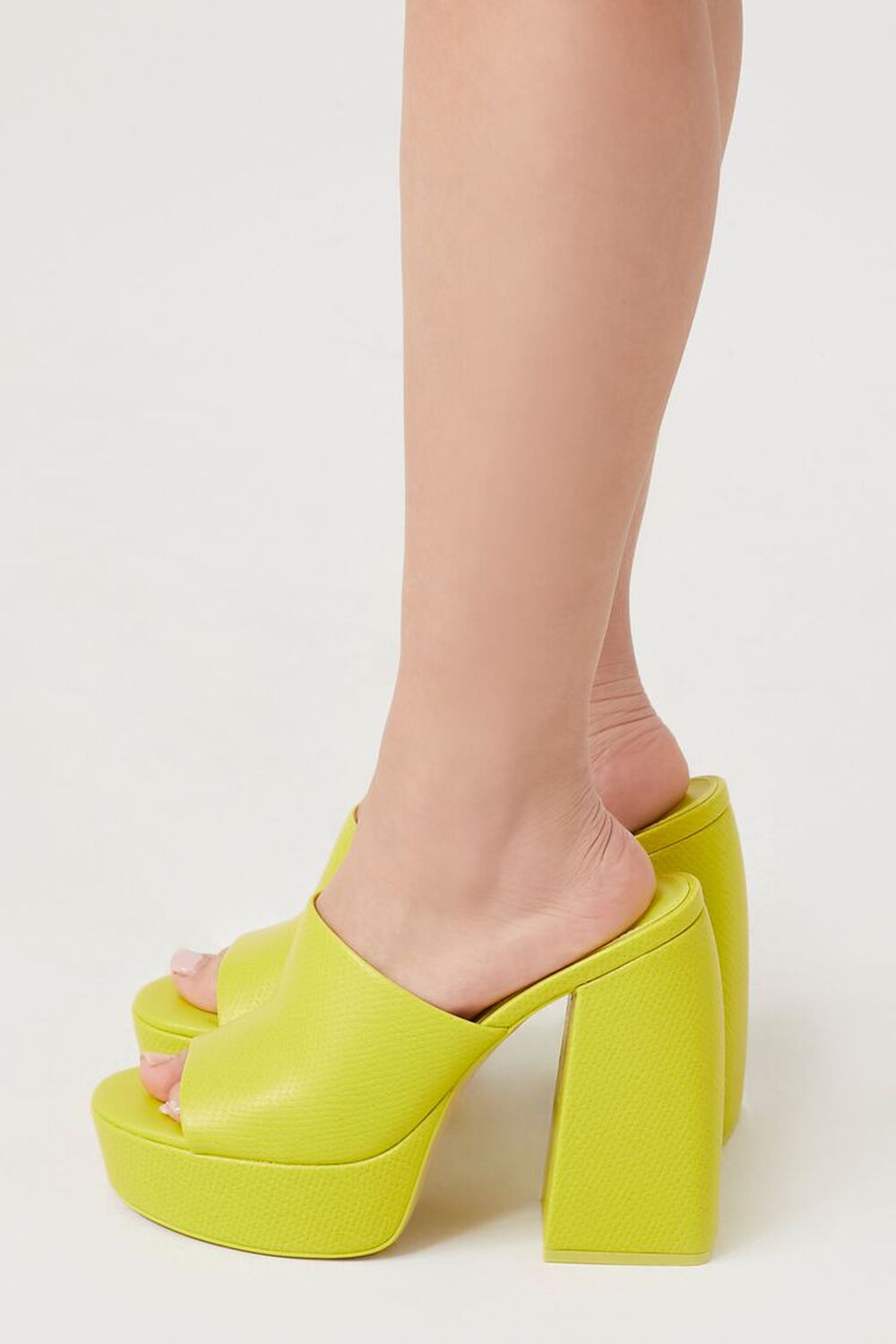 Faux Snakeskin Platform Block Green