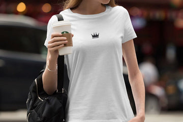 How to Choose the Perfect T Shirt for Women Online by Fabric & Fit