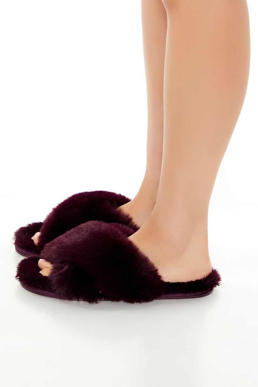 Forever21 Faux Fur House Slides Burgundy