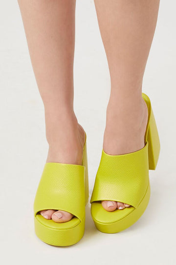 Faux Snakeskin Platform Block Green