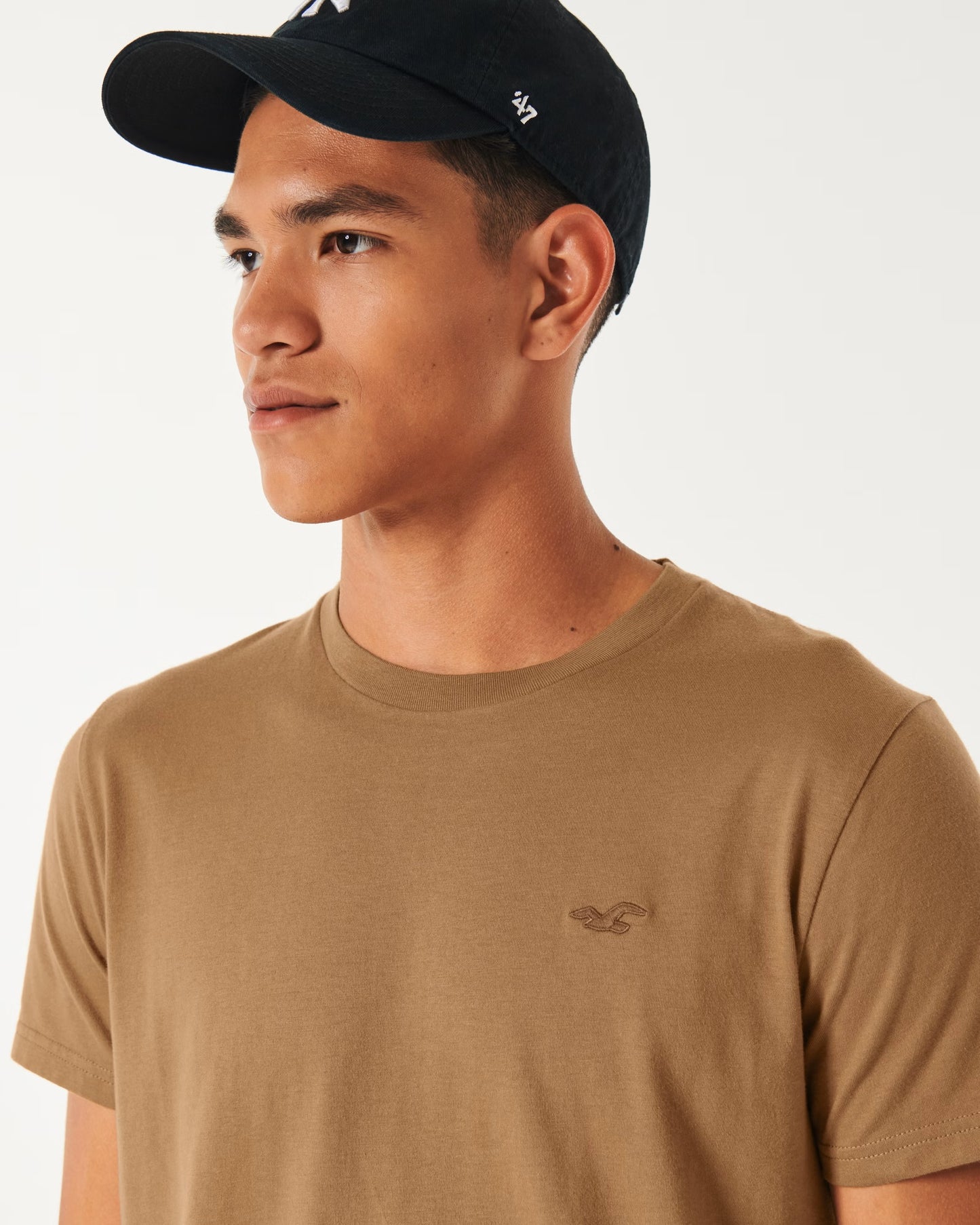 ICON CREW T-SHIRT, BROWN