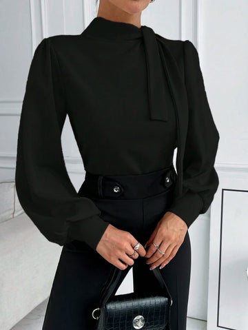 SHEIN Champagne Neck Black