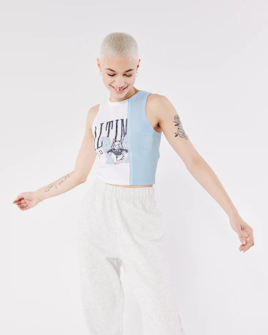 RIBBED HIGH-NECK GRAPHIC Light Blue