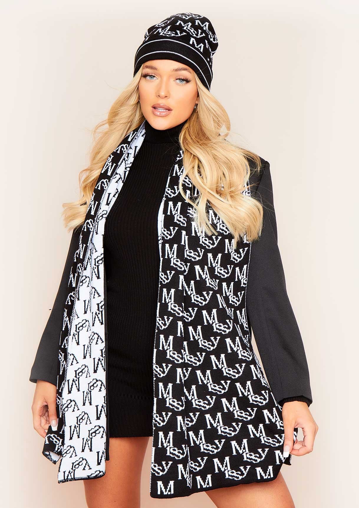 Sara Black Oversized Printed Scarf